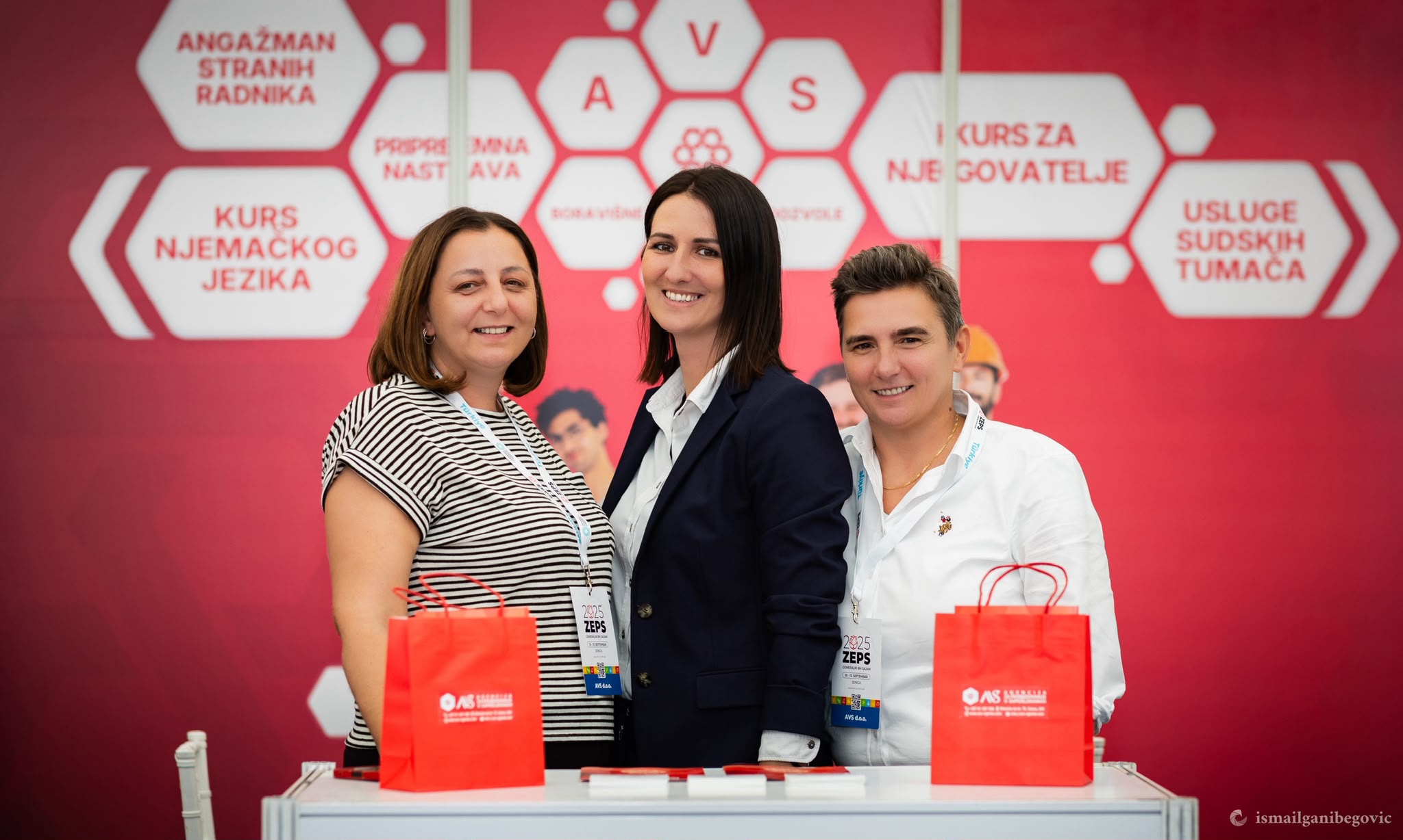 Tim AVS agencije na sajamskom predstavljanju u Zenici